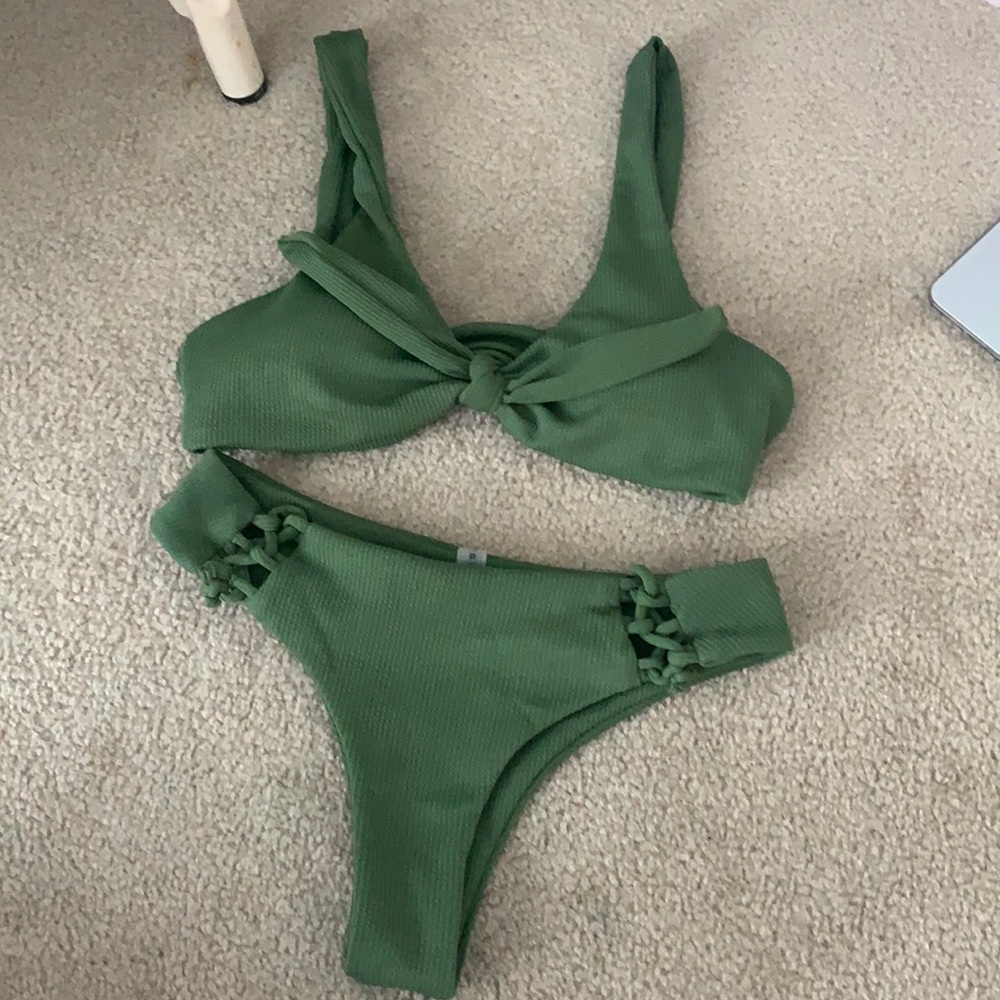 zaful green bikini ; size s; never worn
